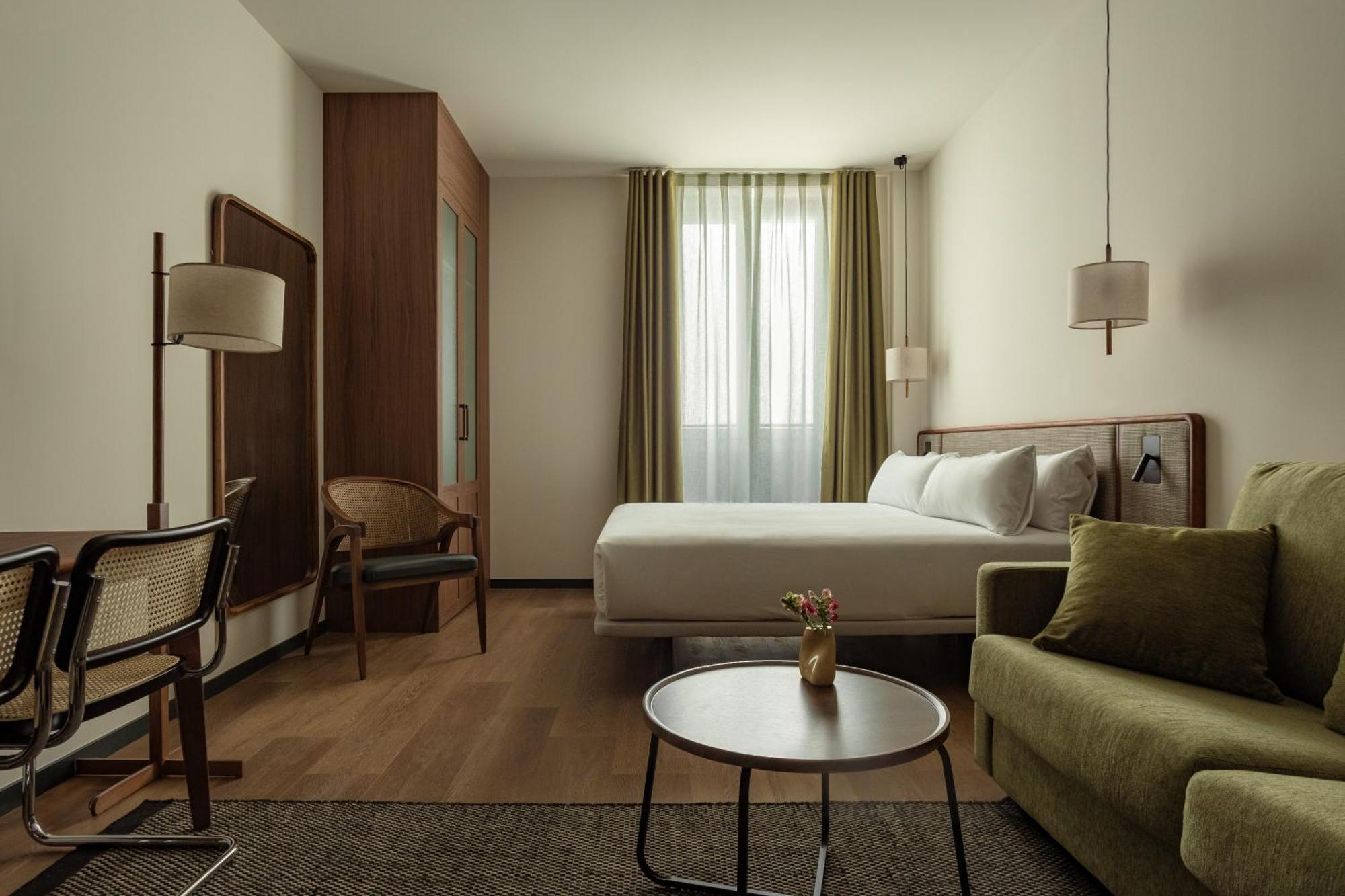 Batimont Suites & Apartments Bilbao Luaran gambar